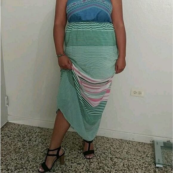 Outfit bundles  - Picture 3 of 7